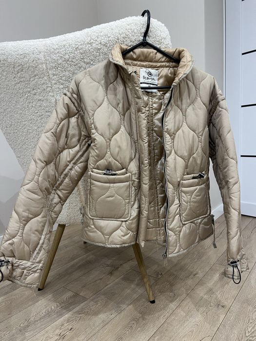 Куртка бежева на весну