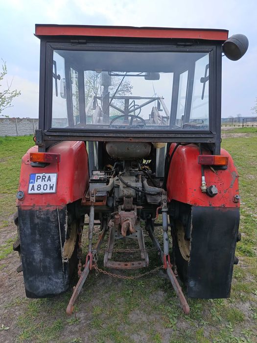 Ursus C-330 z turem i kabiną