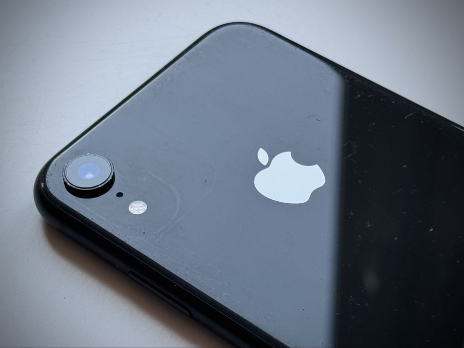 IPhone XR 64 GB, акб 80%