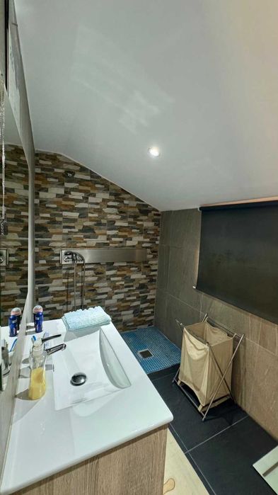 Moradia T3+1 // 2Suites Completas + 4 casas de banho completas