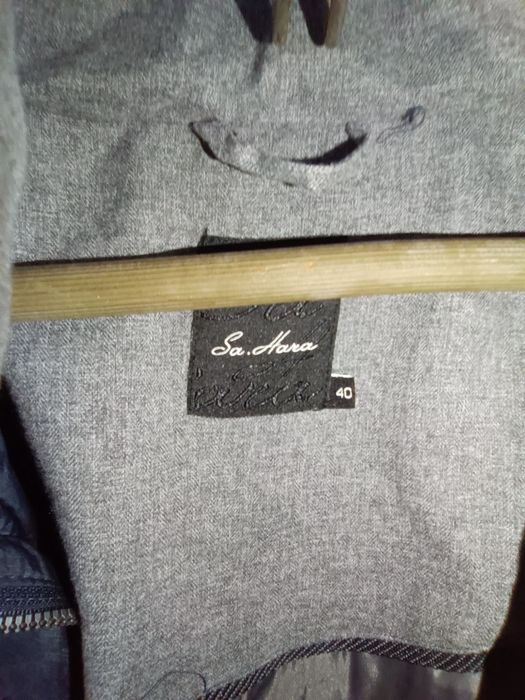 Продам куртку женскую 48р