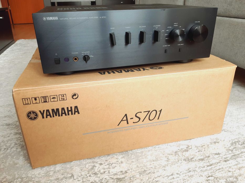 Підсилювач Yamaha A-S701 , вбудований ЦАП DAC
