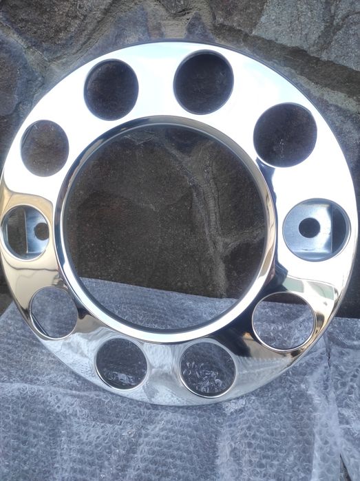 Ковпак з нержавійки колпак хром Вольво Даф Рено Мерседес Ман Тір 22.5