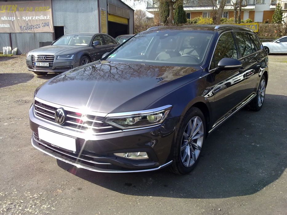 Volkswagen Passat Highline-DSG-Skóra-Kamera-Navi-Masaże-Full Led Matrix !!!