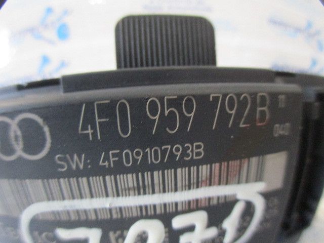 Módulo confort AUDI A6 (4F2, C6)