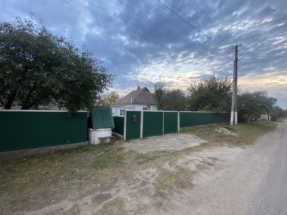 Продаж будинку с. Матюші