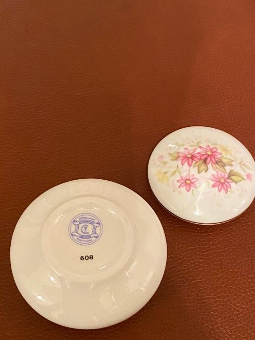 Caixa Limoges de porcelana