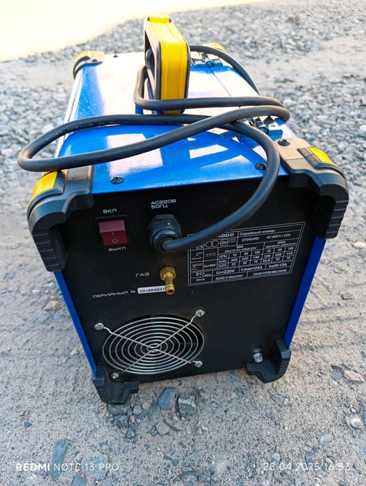 Сварочный полуавт. Искра профи без торга.