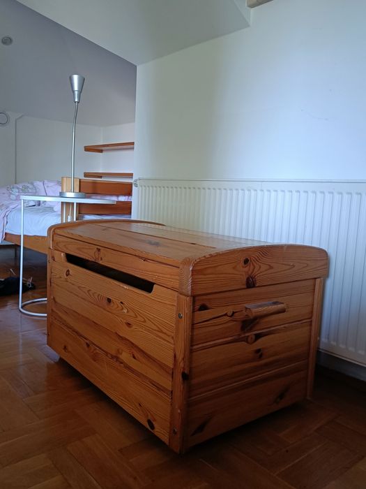 Sosnowa skrzynia kufer porządna super polecam