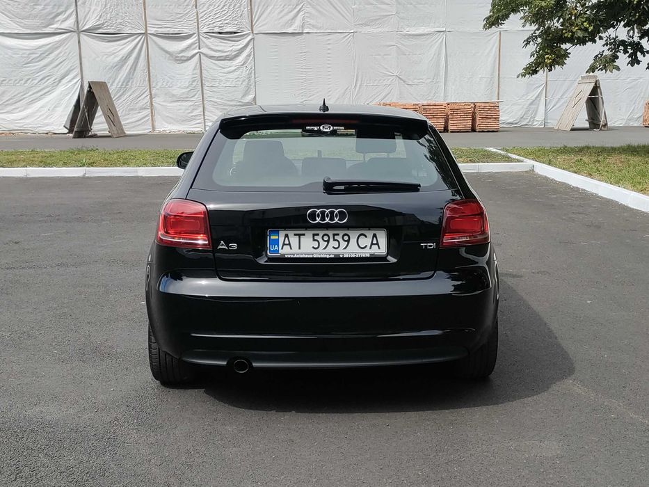 Audi A3 (8P) Attraction 2.0 TDI 140HP DPF