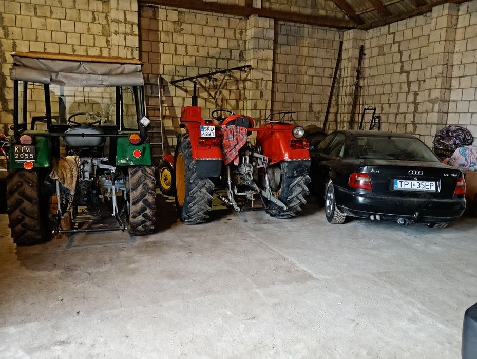 Ciągnik C 330  4011