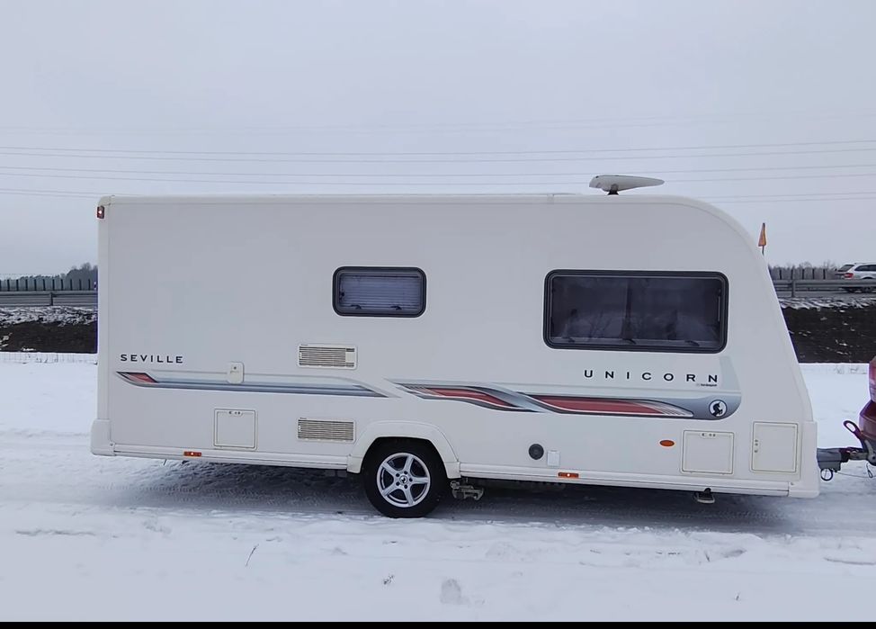 Причіп-дача Bailey Unicorn Seville