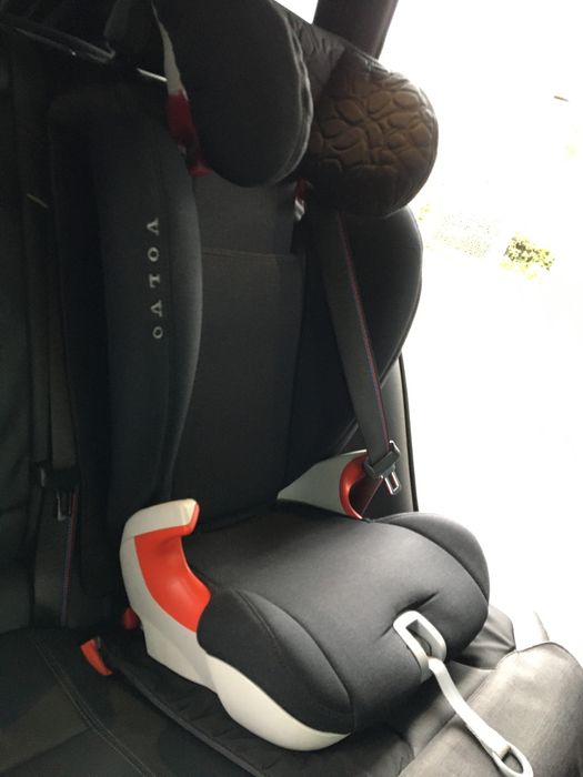 Cadeira auto volvo