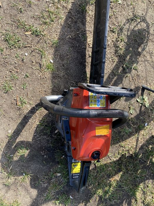 Sprzedam pilę spalinową