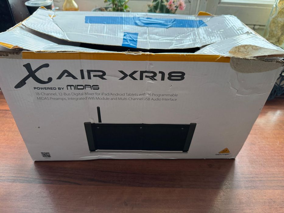 Behringer X AIR XR18 – mikser cyfrowy z Wi-Fi i interfejsem USB