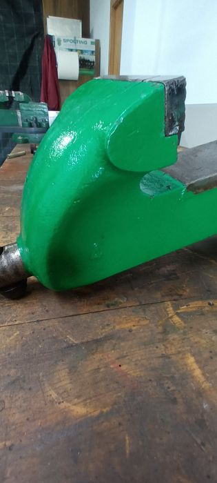 Torno bancada em bom estado