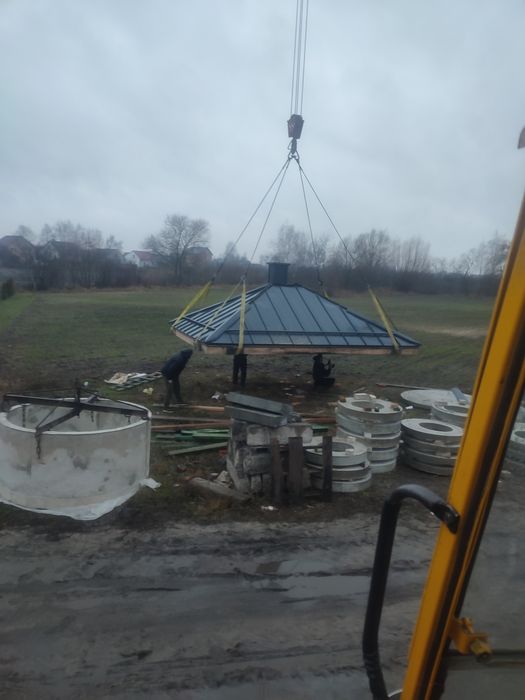 Послуги автокранів 25 тонн 28 метрів Волинська область