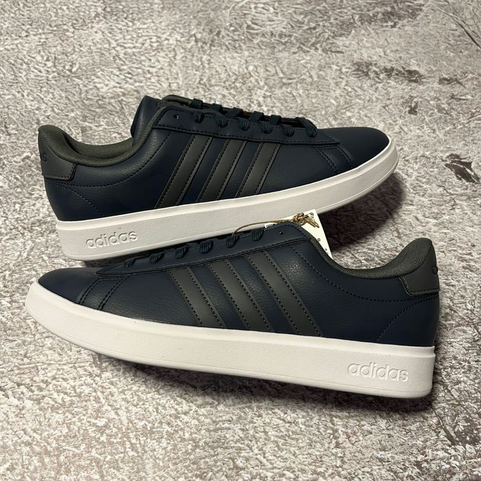 США! Кросівки GRAND COURT 2.0 42-45