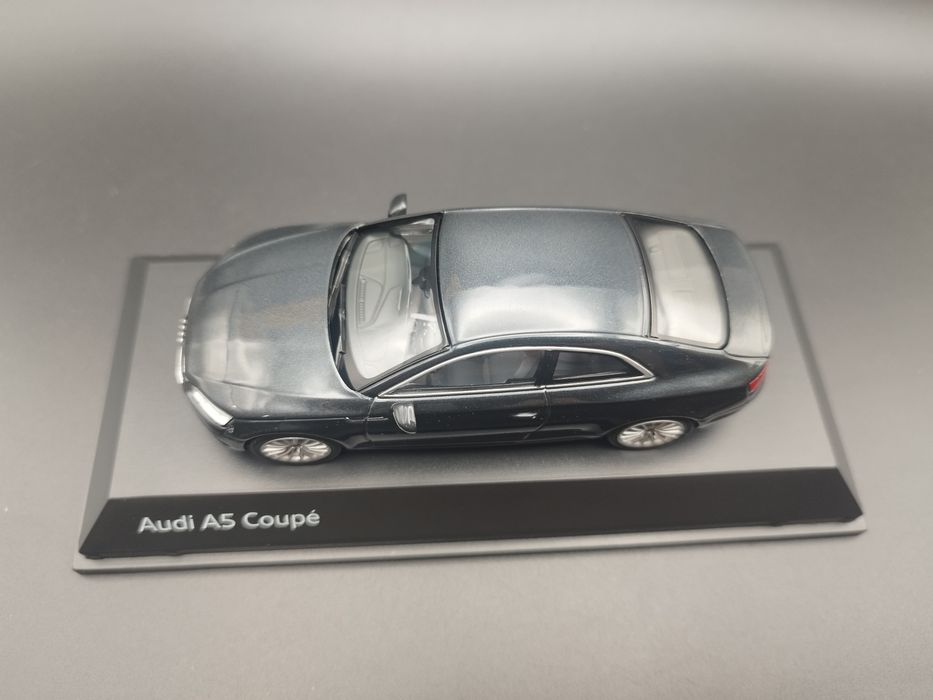 1:43 Spark Audi A5 Coupe manhattan grey  (2016) model