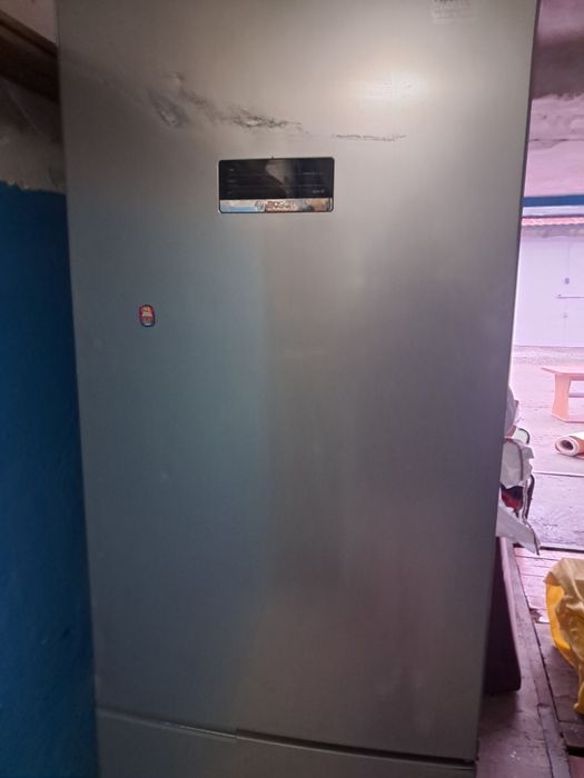 Холодильник  в робочому стані