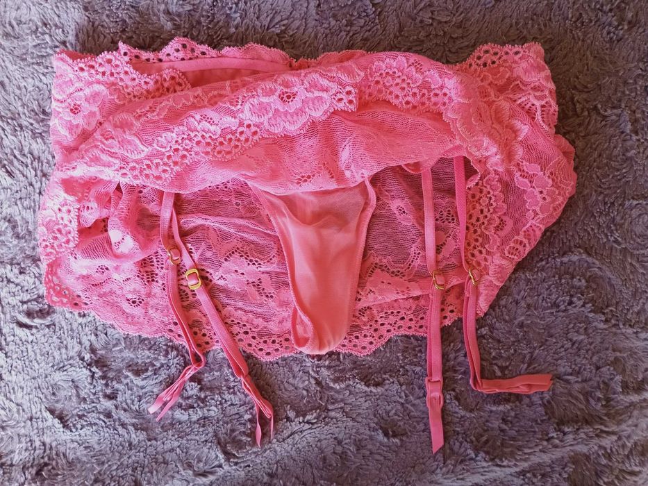 Różowy sexy Pas do pończoch Victoria's Secret