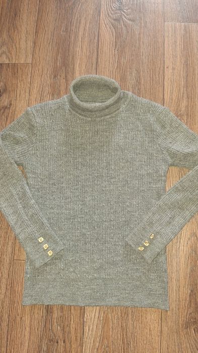 Тепла водолазка для дівчинки