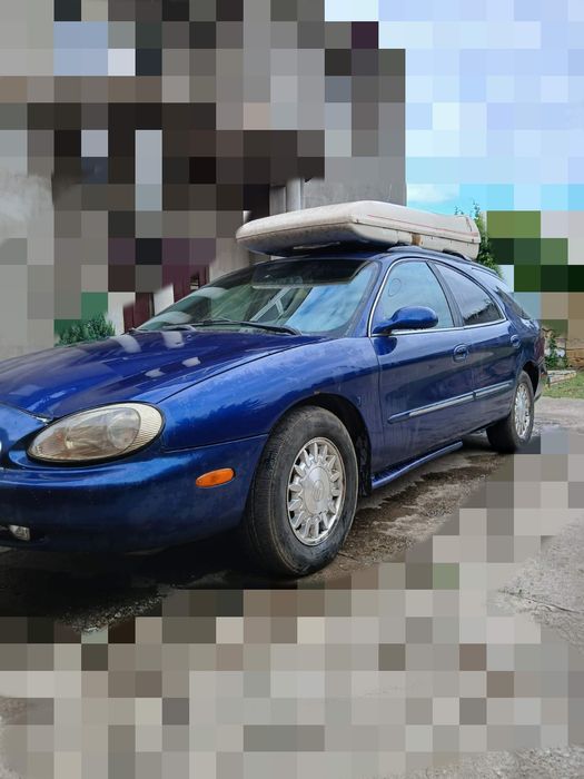 Ford Taurus (Mercury Sable)