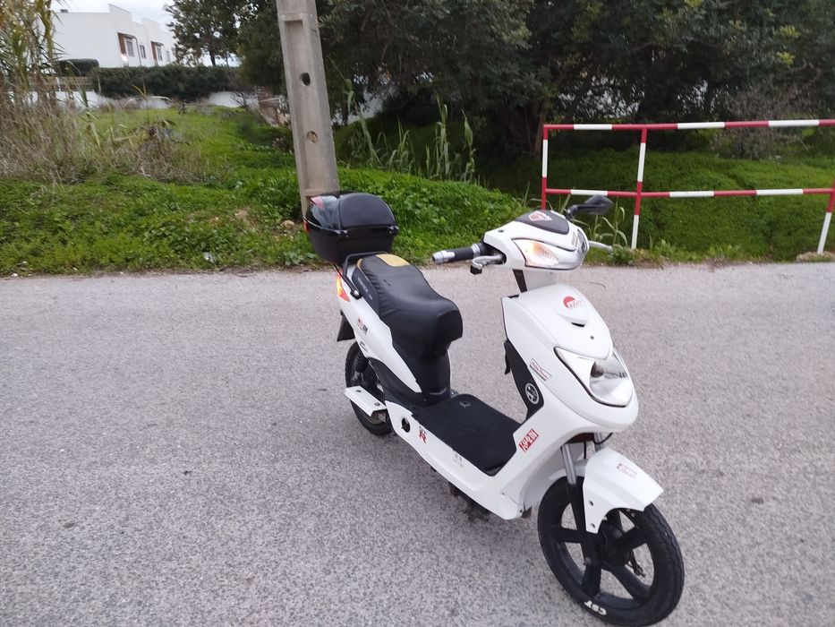 Scooter Elétrico