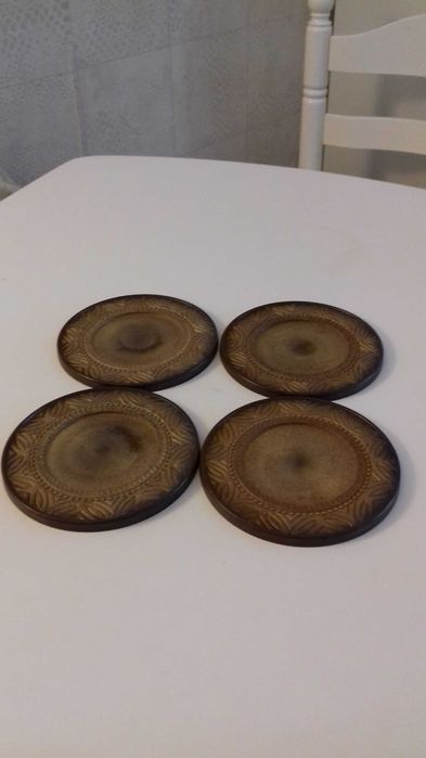 Base para copos preço de todos 15,00 não mando á cobrança