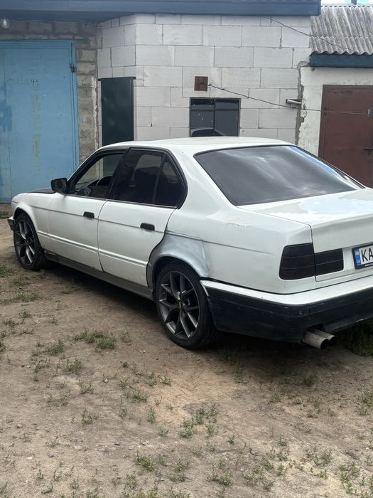 BMW e34 під проект