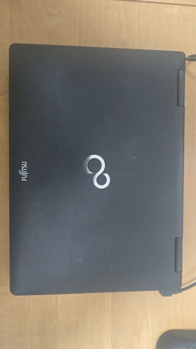 Ноутбук Fujitsu Lifebook s series