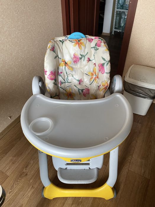 Дитячий стільчик Chicco Rolly 2 Smart
