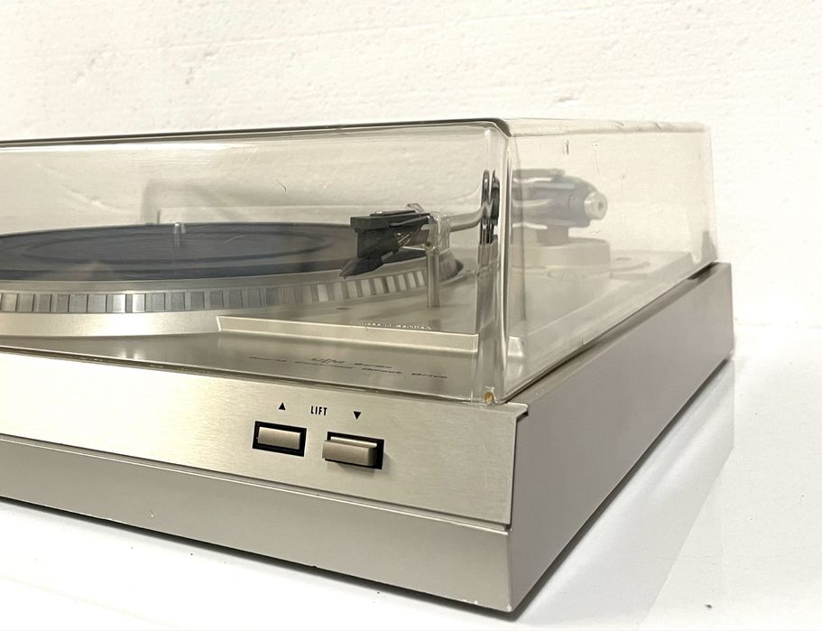 DUAL CS 617Q Gramofon Półautomatyczny ULM Series Direct Drive Stereo Audio HiFi Turntable