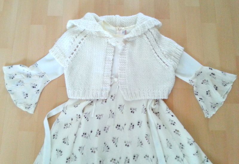 Narzutka sweterek CUBUS komunia roz 146 stan bdb+