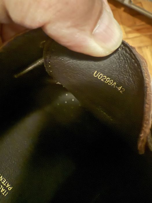 Sapatos da Geox castanhos pele