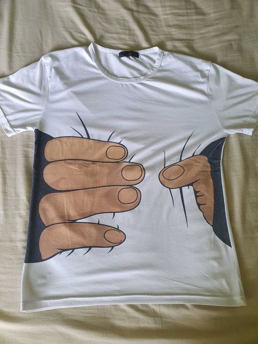 Varias T-shirts diferentes