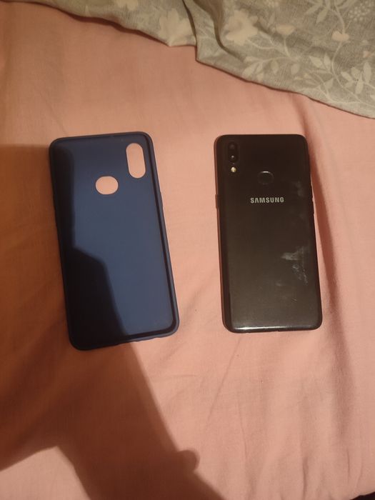 Продаю телефон Samsung A10s