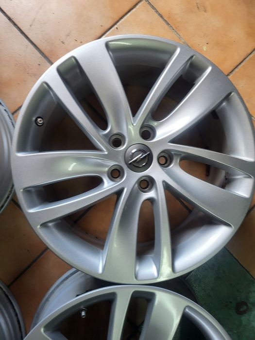 Felgi Opel 5x115 18" Insignia Astra Zafira