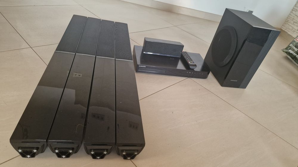 Kino domowe SAMSUNG HTJ5150.