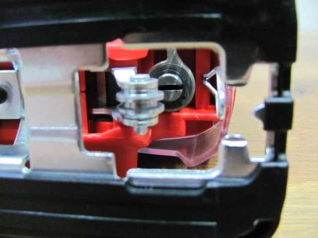 Лобзик серії Expert plus Einhell TC-ST 18/2700 Li та Лобзик Einhell TC-JS 18/70 Li акумуляторні ручні привезено з Німеччини