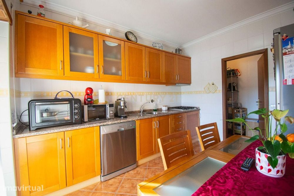 Apartamento T3 com Sótão na Casconha – Cernache, Coimbra