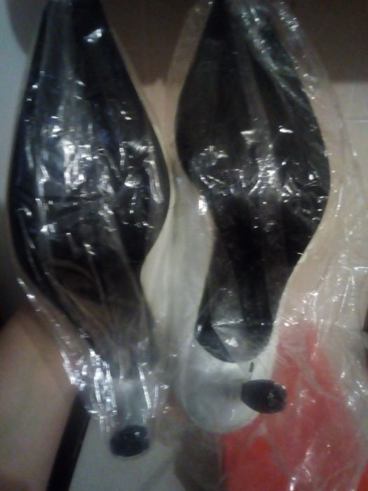 150грн.Новые.24см.Свадебные туфли.Белые туфли.38р.Білі жіночі мешти.