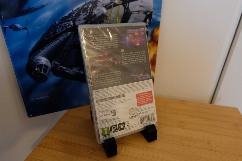 Nintendo Switch – Black Future '88 (NOVO E SELADO)