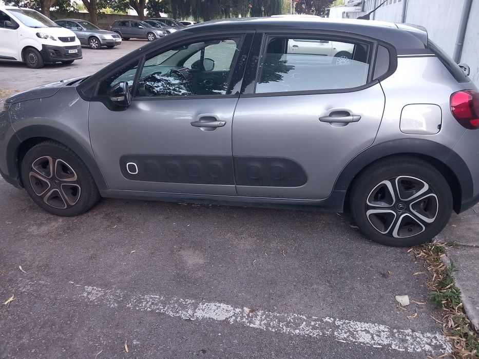 Citroen c3 1.2 pure tech shine
