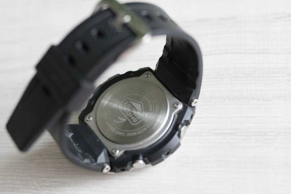 Casio G-Shock męski GST-S110-1ADR SOLAR zegarek srebrny