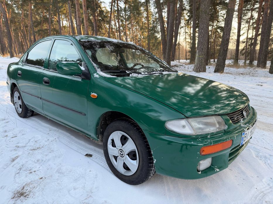 Продам Mazda 323, Автомат