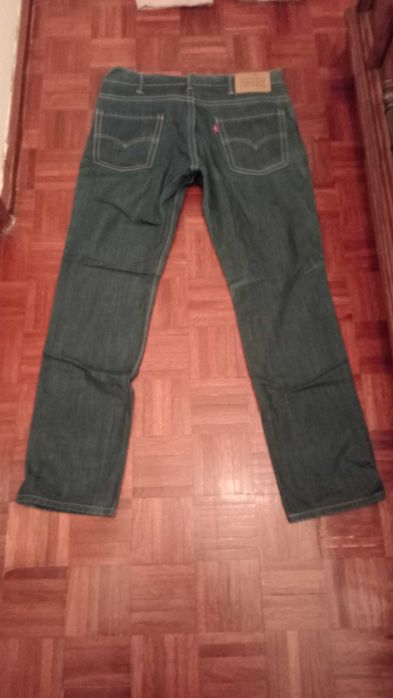 Calças de ganga Levi's 38 novas