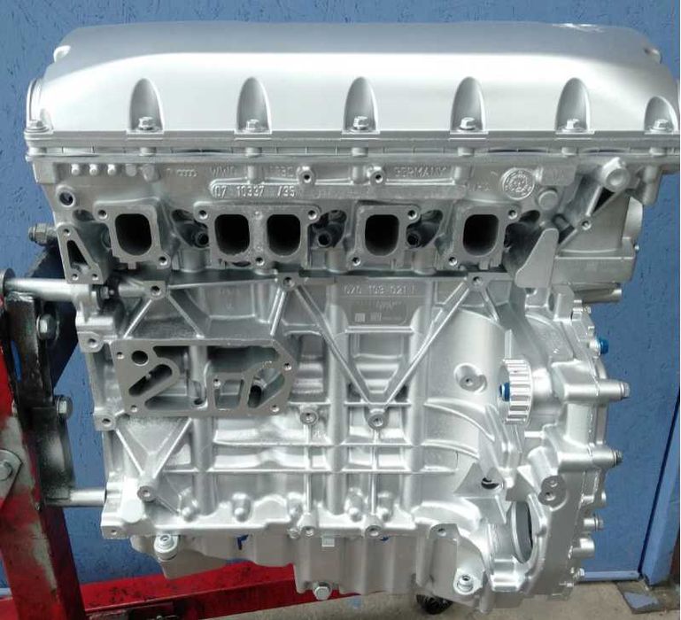 Silnik 2.5 TDI Vw. Transporter T5 / CRAFTER BJK / AXD / BNZ / Multivan
