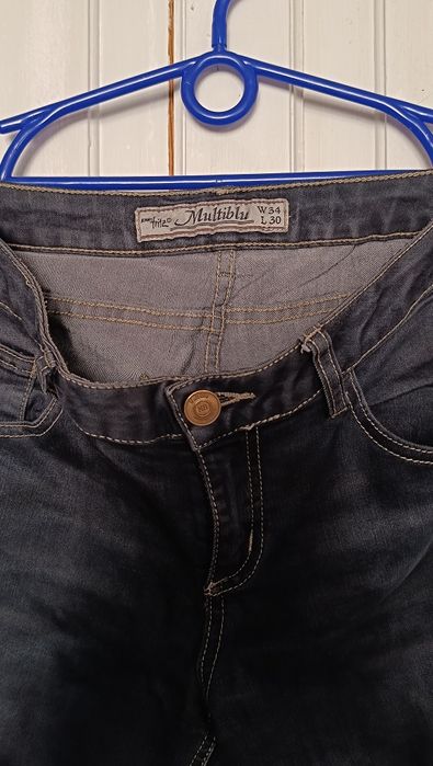 Джинси на низькій посадці