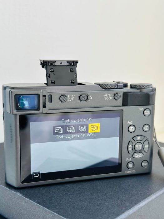 Aparat kompaktowy Panasonic Lumix DC-TZ202 4K